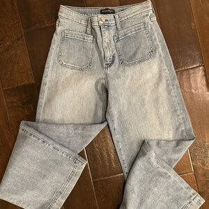 Banana Republic High-Rise Wide Leg, Size 28 Regular, Medium Wash